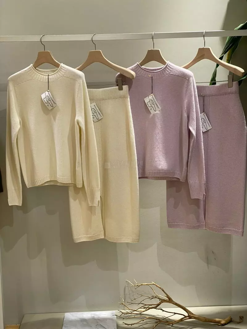 Lbutter - Korean Women Fashion - #momslook - Whole Gament Skirt