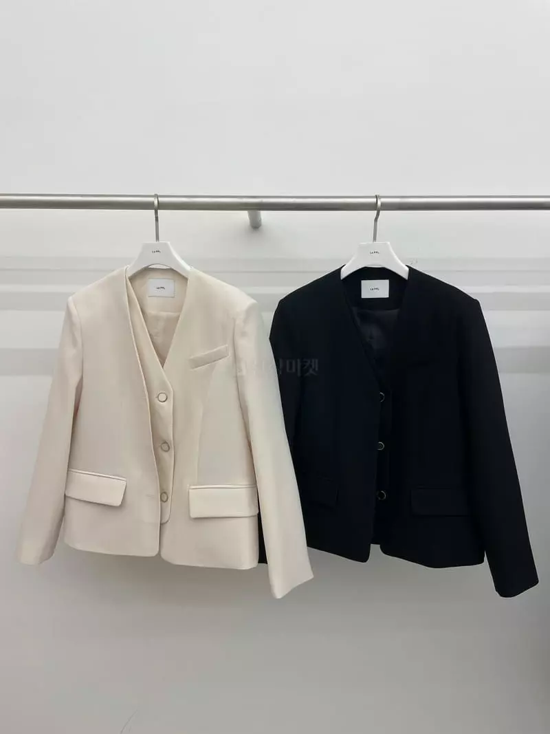 Le Ppl - Korean Women Fashion - #momslook - Mui Jacket - 3