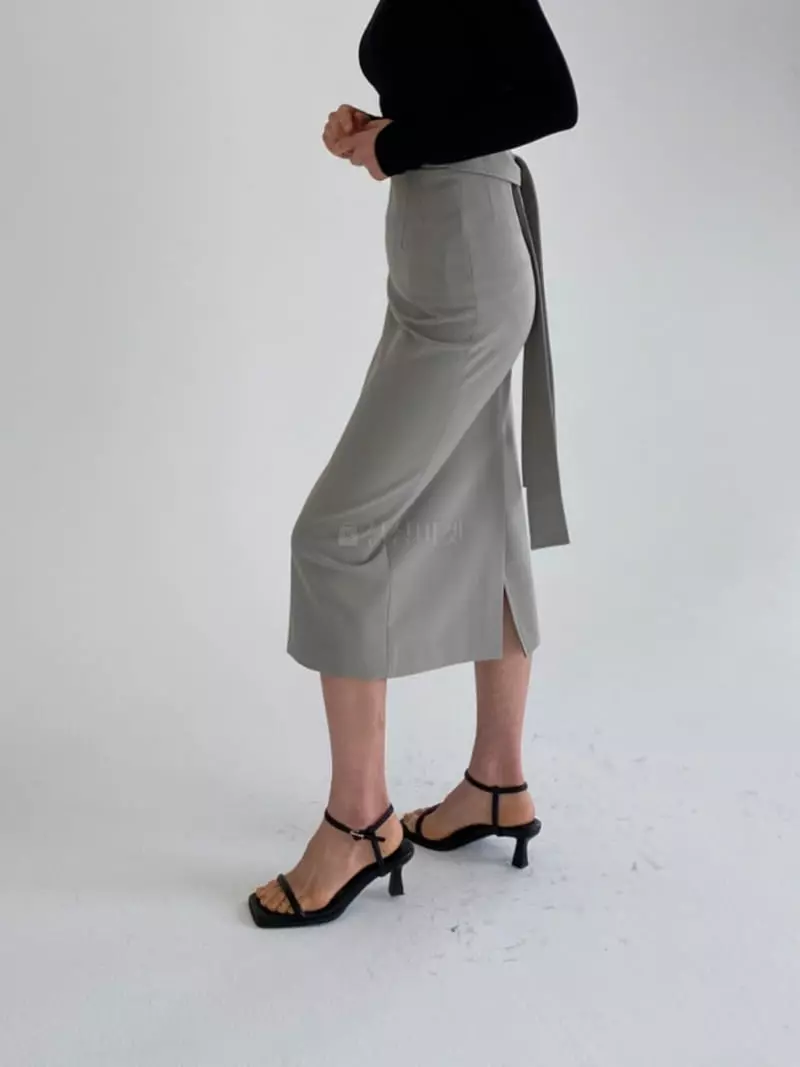 Le Ppl - Korean Women Fashion - #pursuepretty - Tape Skirt