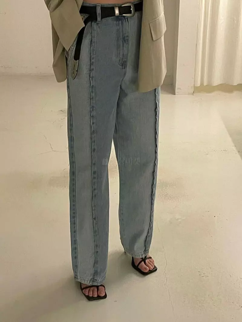 Le Ppl - Korean Women Fashion - #thatsdarling - Cutting Jeans - 2