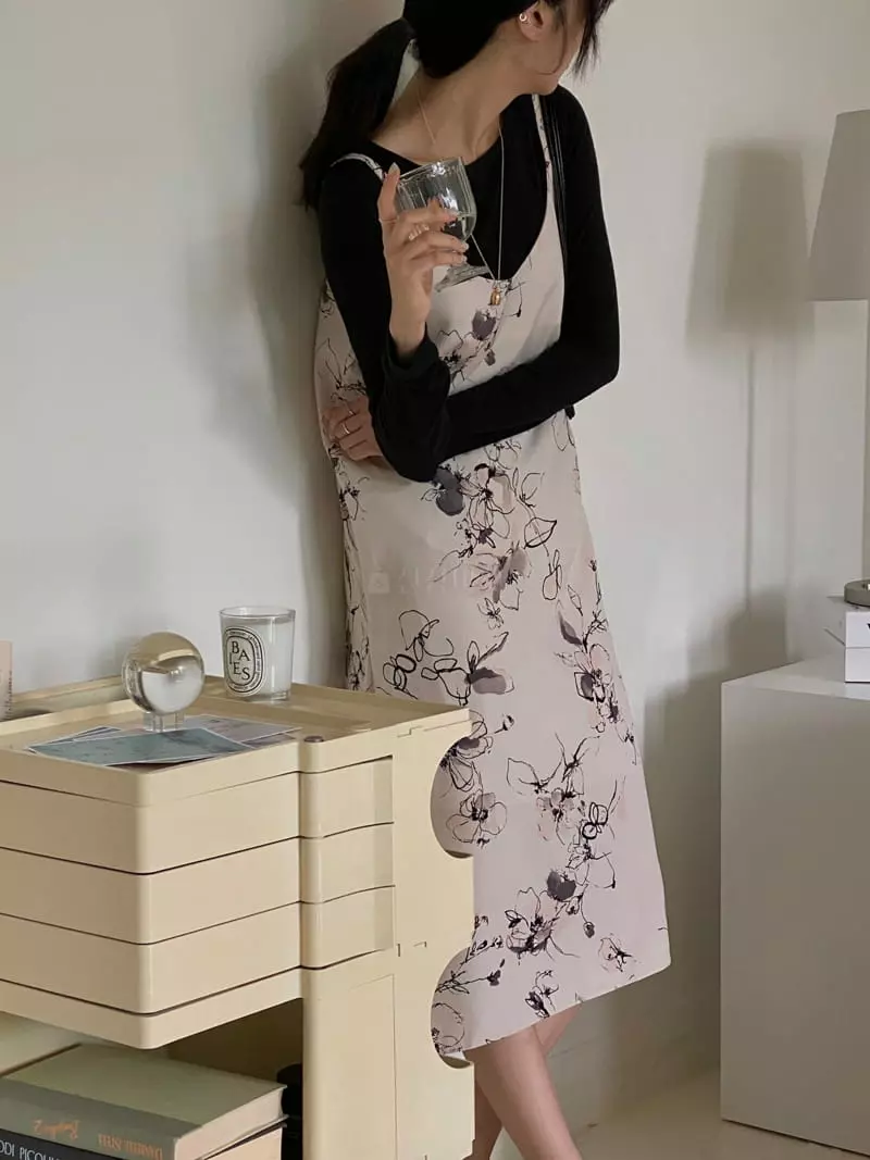 Logon - Korean Women Fashion - #womensfashion - Flower Sleeveless One-piece - 4