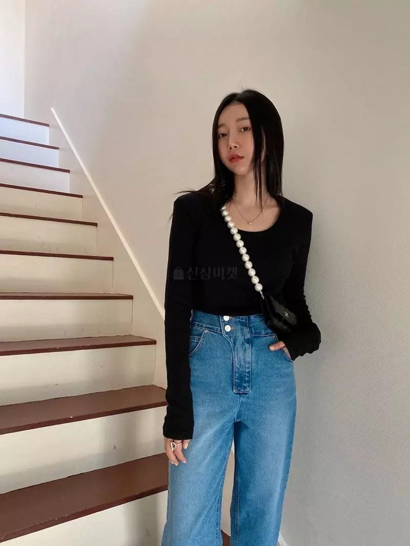 Made - Korean Women Fashion - #restrostyle - Slab Tee