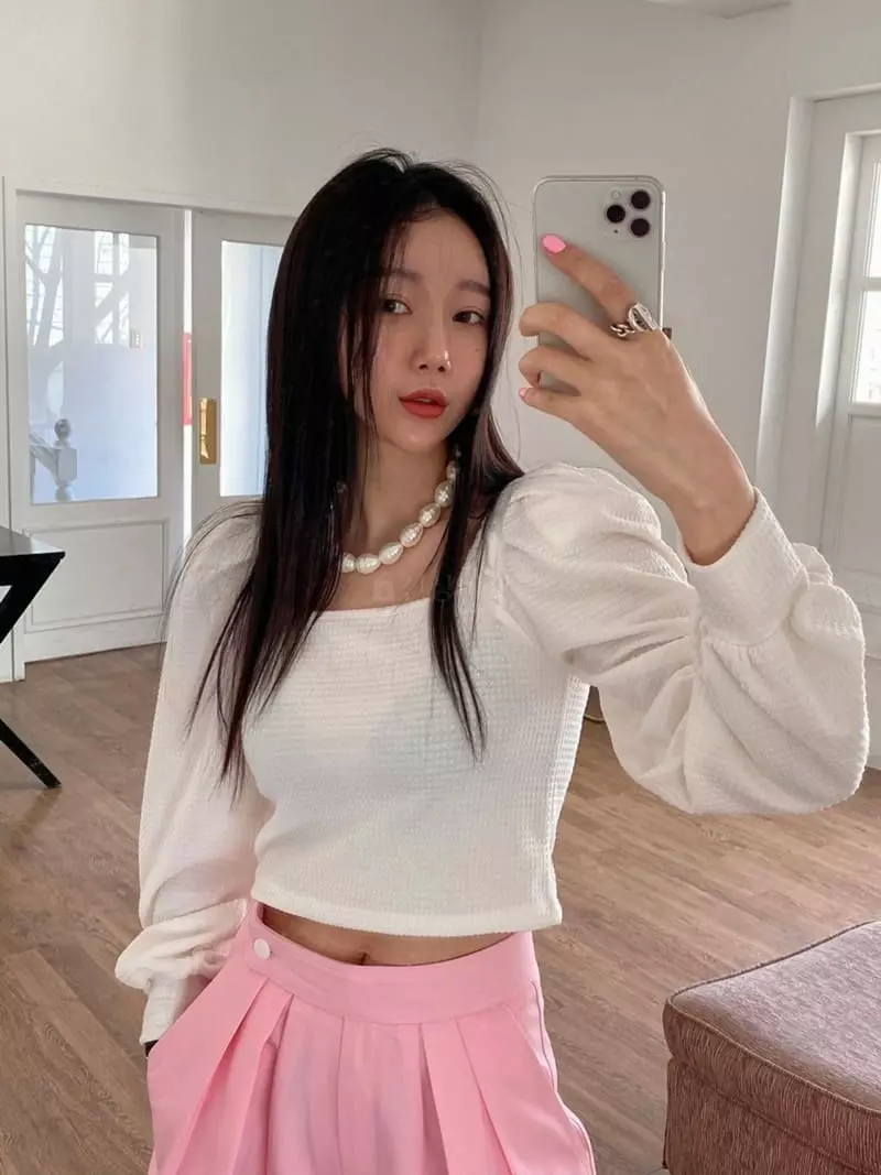 Made - Korean Women Fashion - #vintagekidsstyle - Cracker Tee - 3
