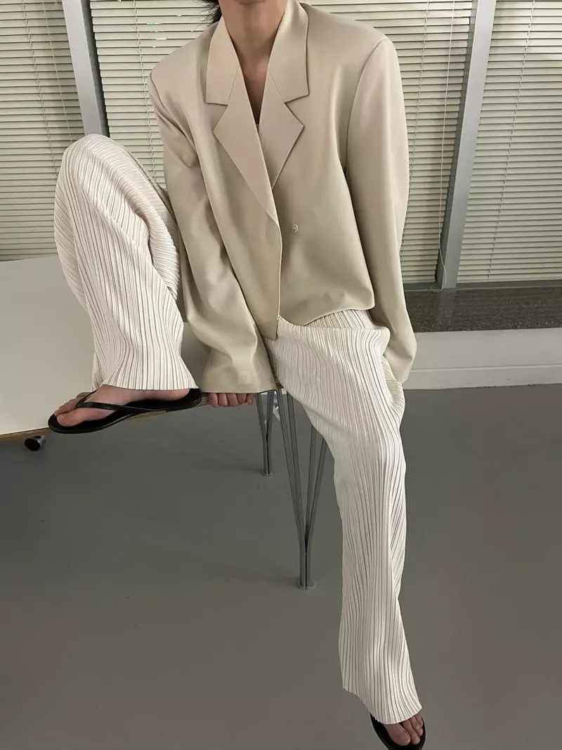 Maint - Korean Women Fashion - #momslook - Rona Crop Jacket