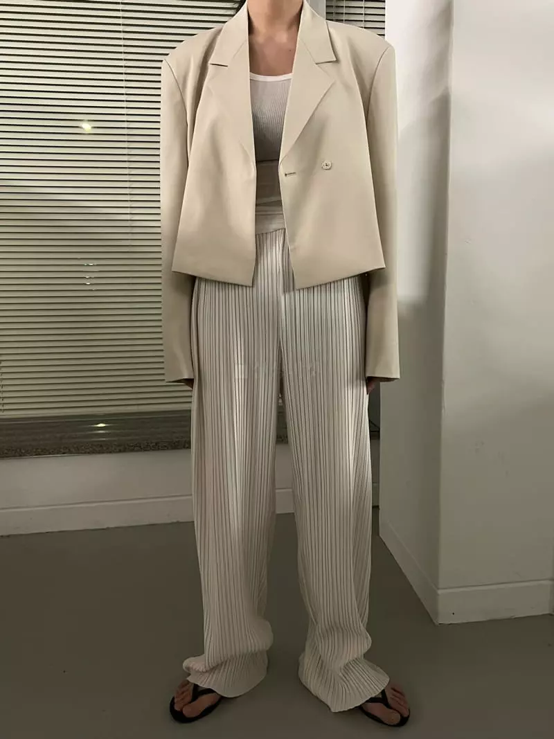 Maint - Korean Women Fashion - #vintageinspired - Rona Crop Jacket - 3