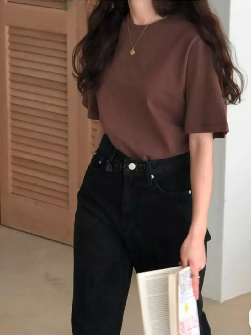 Mmore S - Korean Women Fashion - #pursuepretty - Lulu Slit Tee - 3
