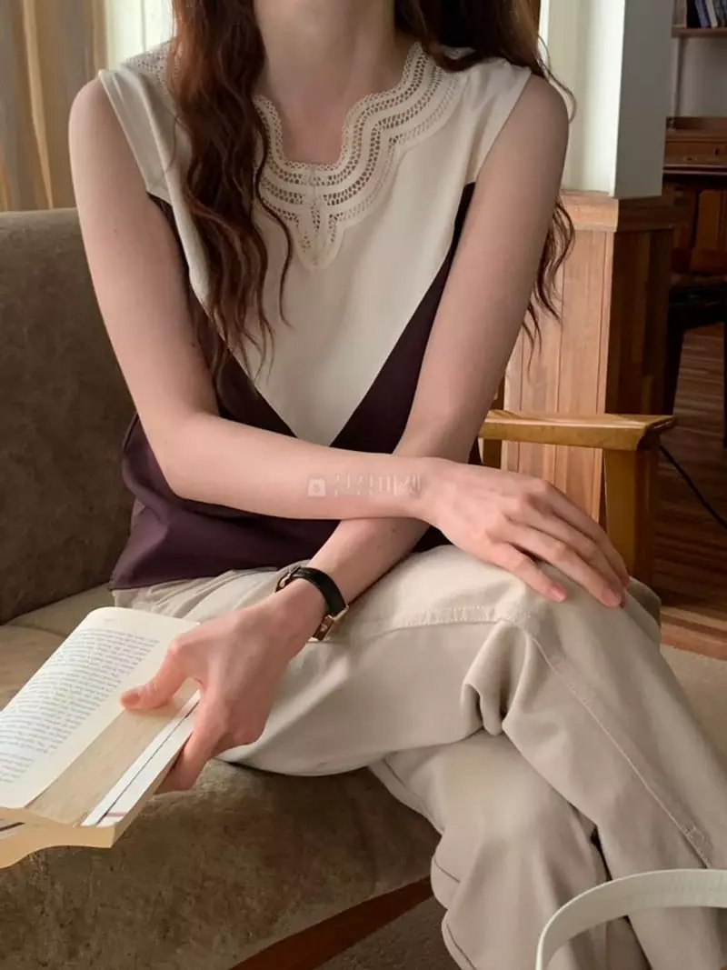 Moheli - Korean Women Fashion - #momslook - Lace Sleeveless - 2