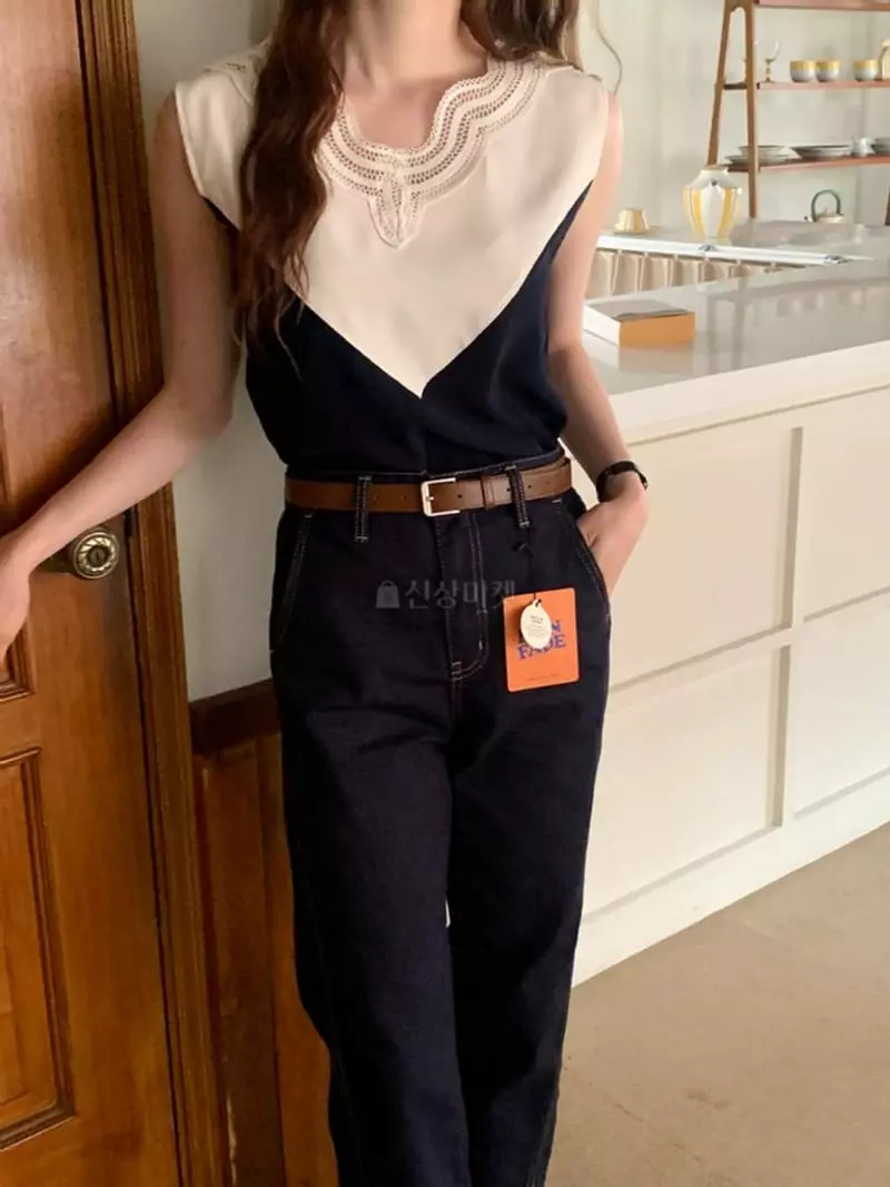 Moheli - Korean Women Fashion - #momslook - Lace Sleeveless - 8