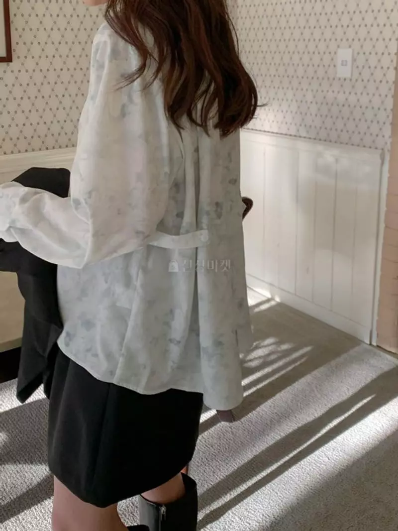 Moheli - Korean Women Fashion - #romanticstyle - Water Paint Shirt - 3
