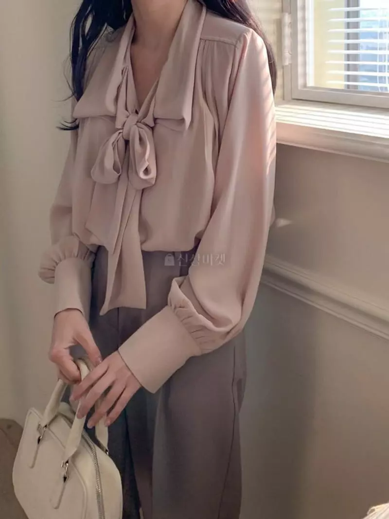 Moheli - Korean Women Fashion - #vintageinspired - Bain Blouse - 3