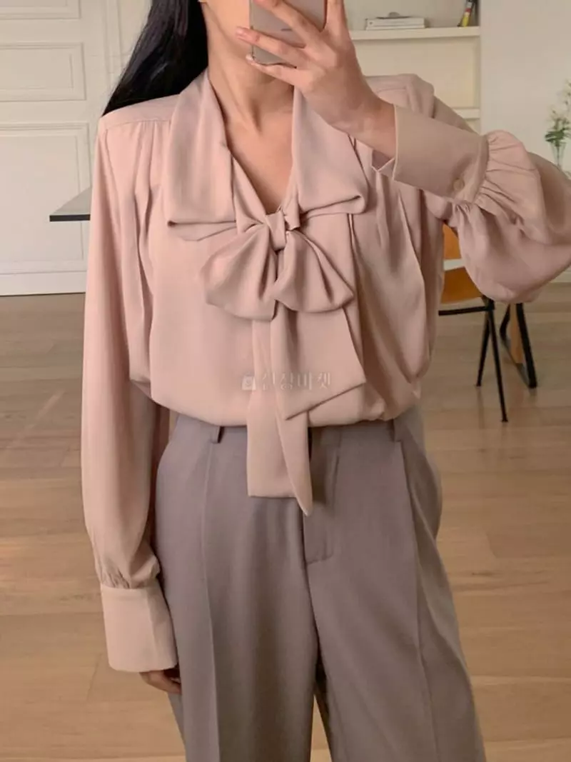 Moheli - Korean Women Fashion - #vintageinspired - Bain Blouse - 4