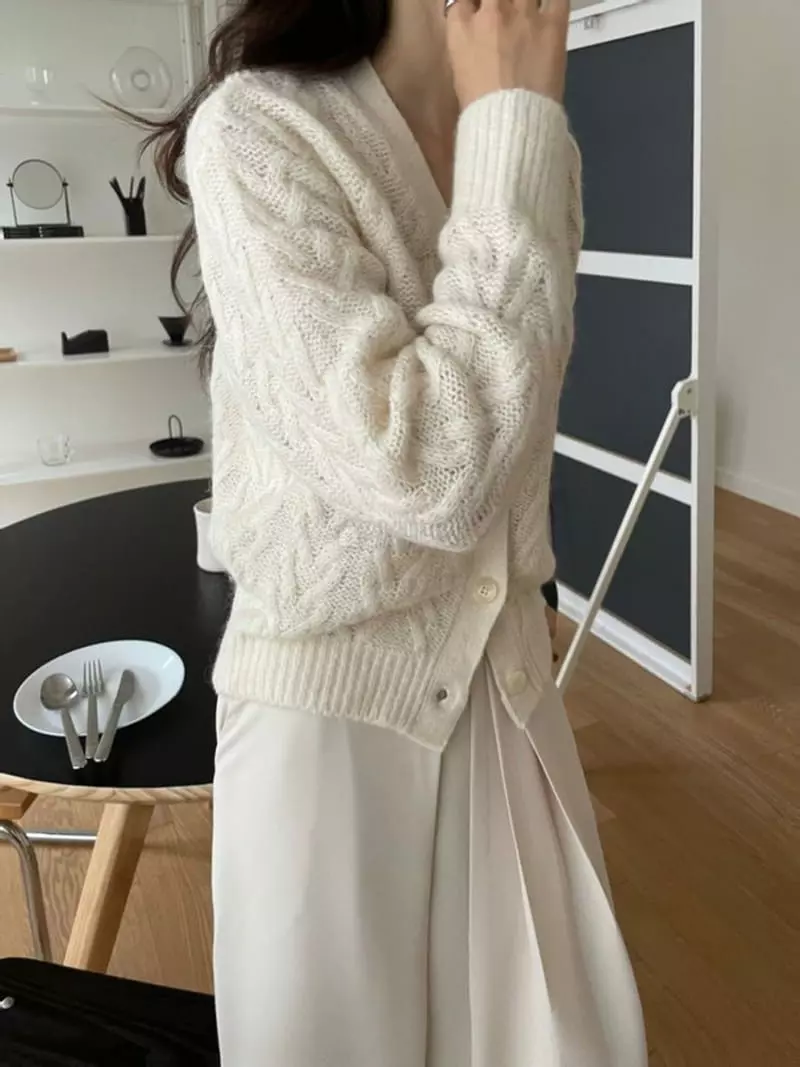 Moheli - Korean Women Fashion - #momslook - Daisy Cardigan - 4