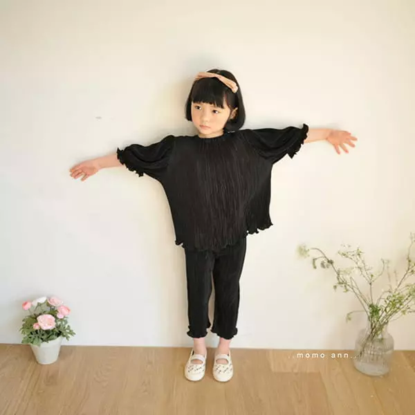 Momo Ann - Korean Children Fashion - #kidsstore - Pleats Top Bottom Set - 4