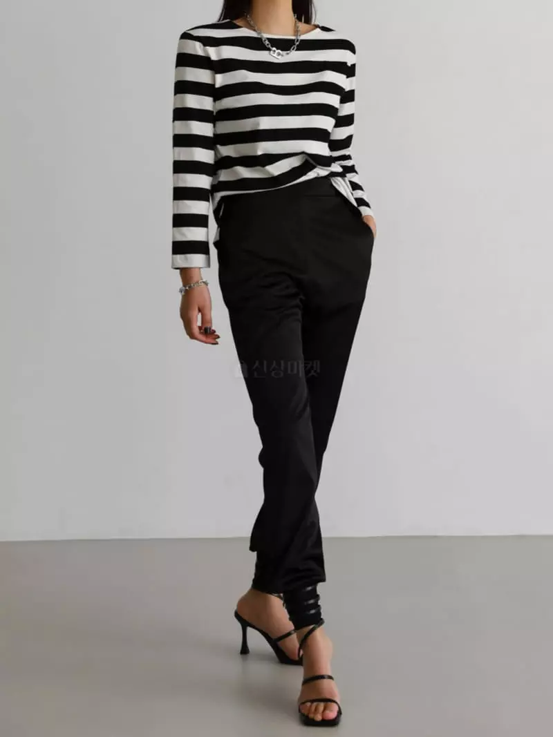 Paper Moon - Korean Women Fashion - #momslook - Satin Jogger Pants