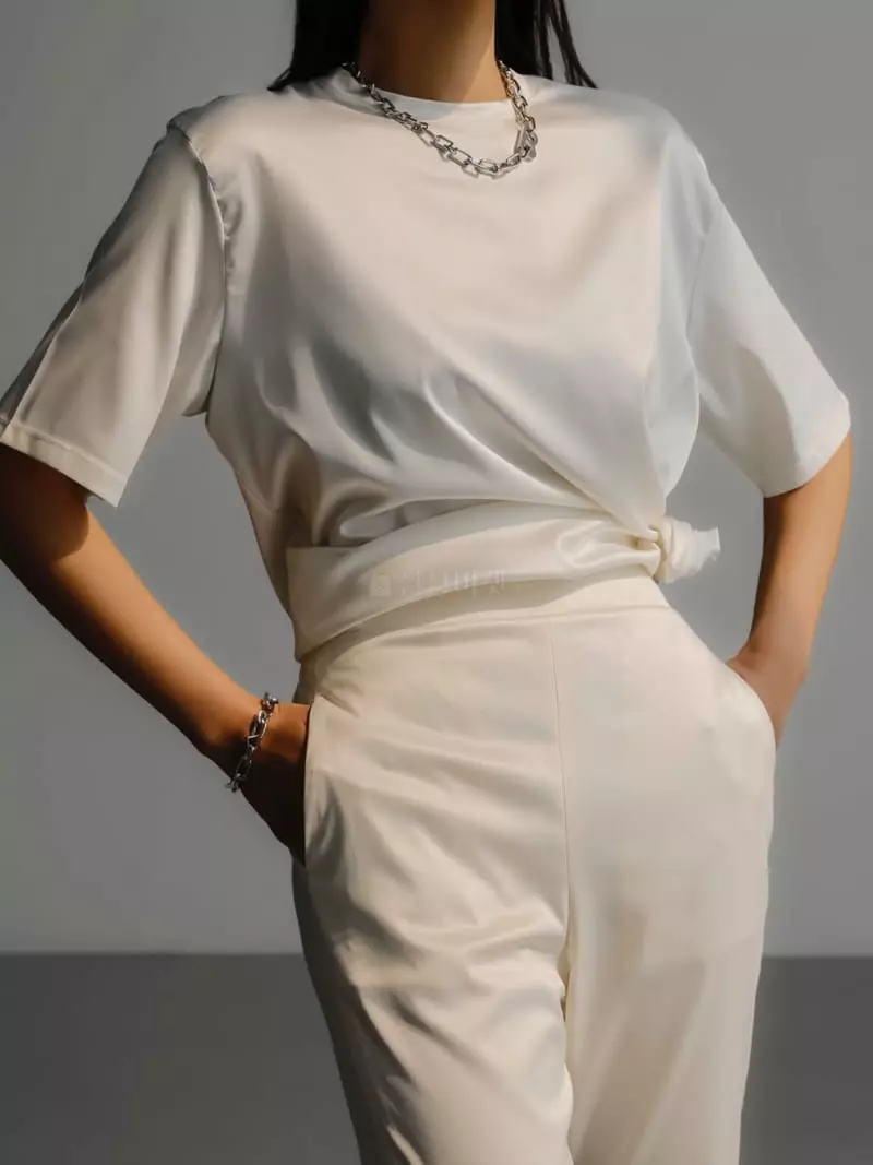 Paper Moon - Korean Women Fashion - #momslook - Classic Short Sleeves Top - 2