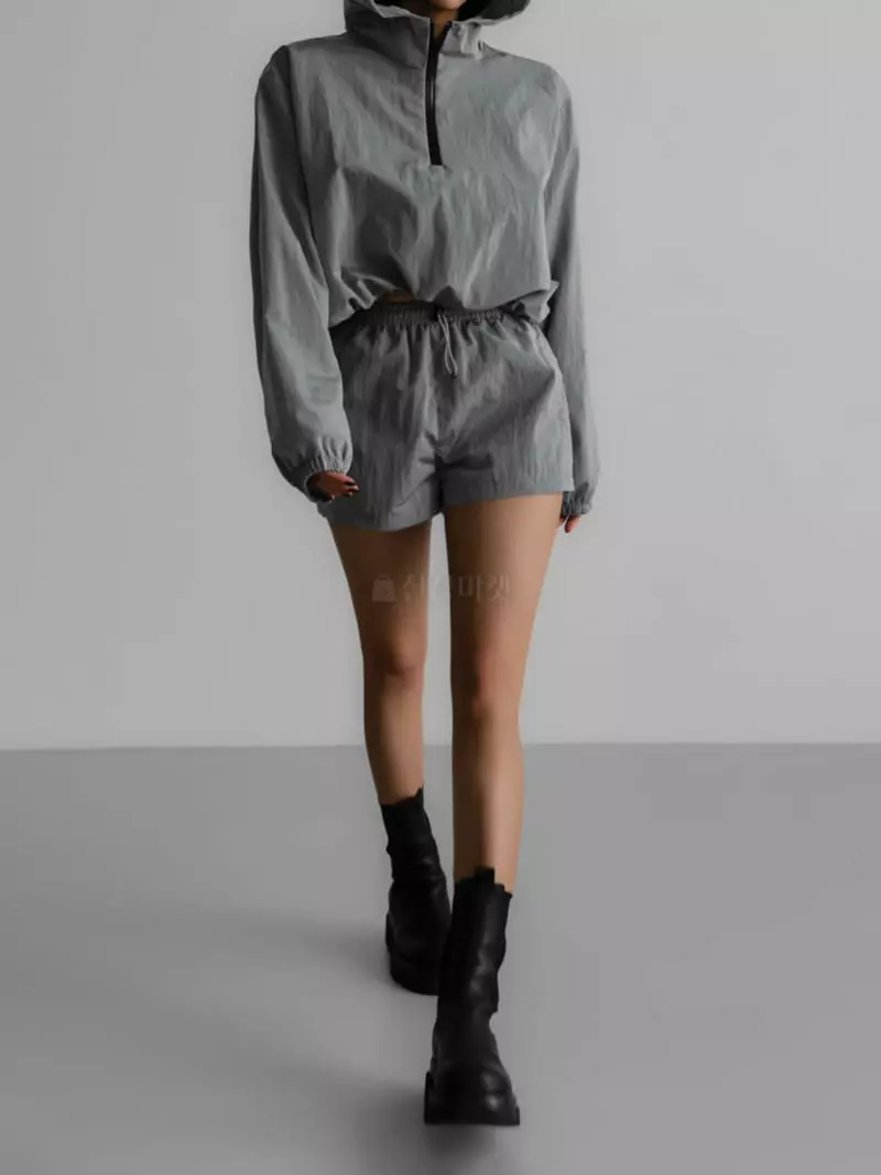 Paper Moon - Korean Women Fashion - #momslook - Matel Technical Shorts - 5