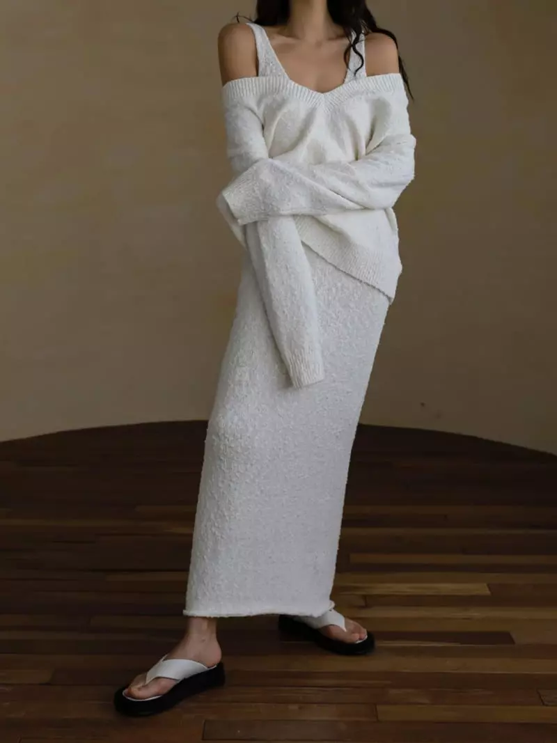 Paper Moon - Korean Women Fashion - #momslook - Over Size V Knit Top - 8