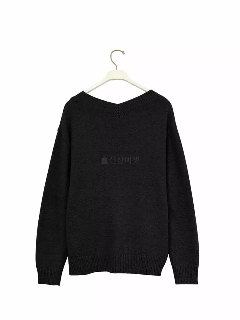 Paper Moon - Korean Women Fashion - #thelittlethings - Over Size V Knit Top - 3