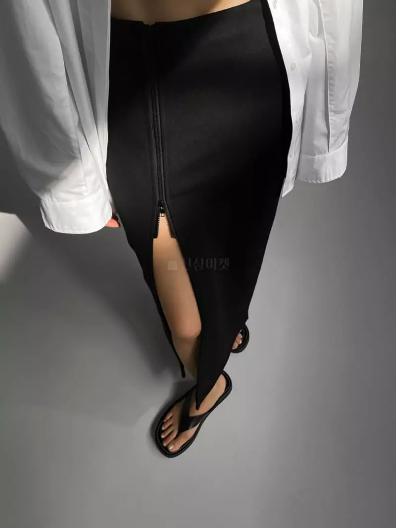 Paper Moon - Korean Women Fashion - #womensfashion - Sweat Zipper Detail Skirt - 2