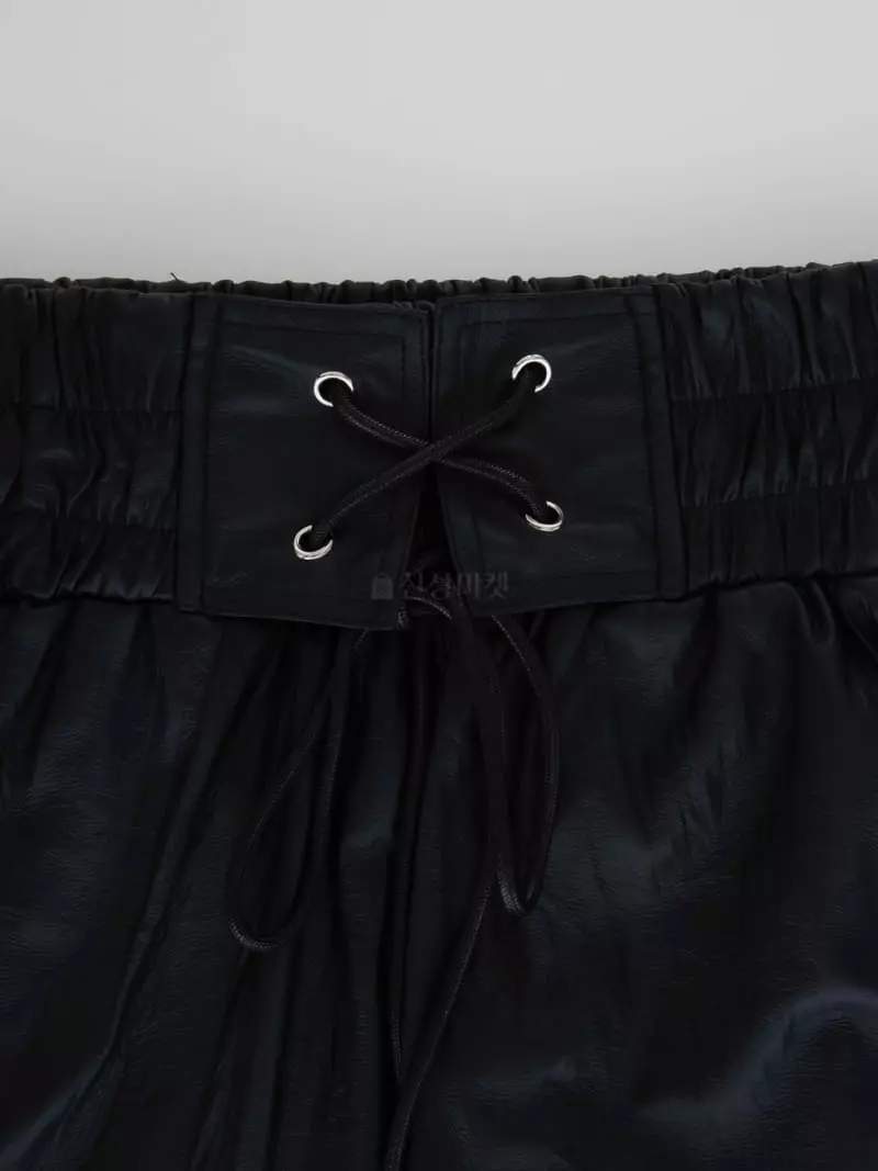 Pic - Korean Women Fashion - #womensfashion - Vigan Leather Shorts - 4