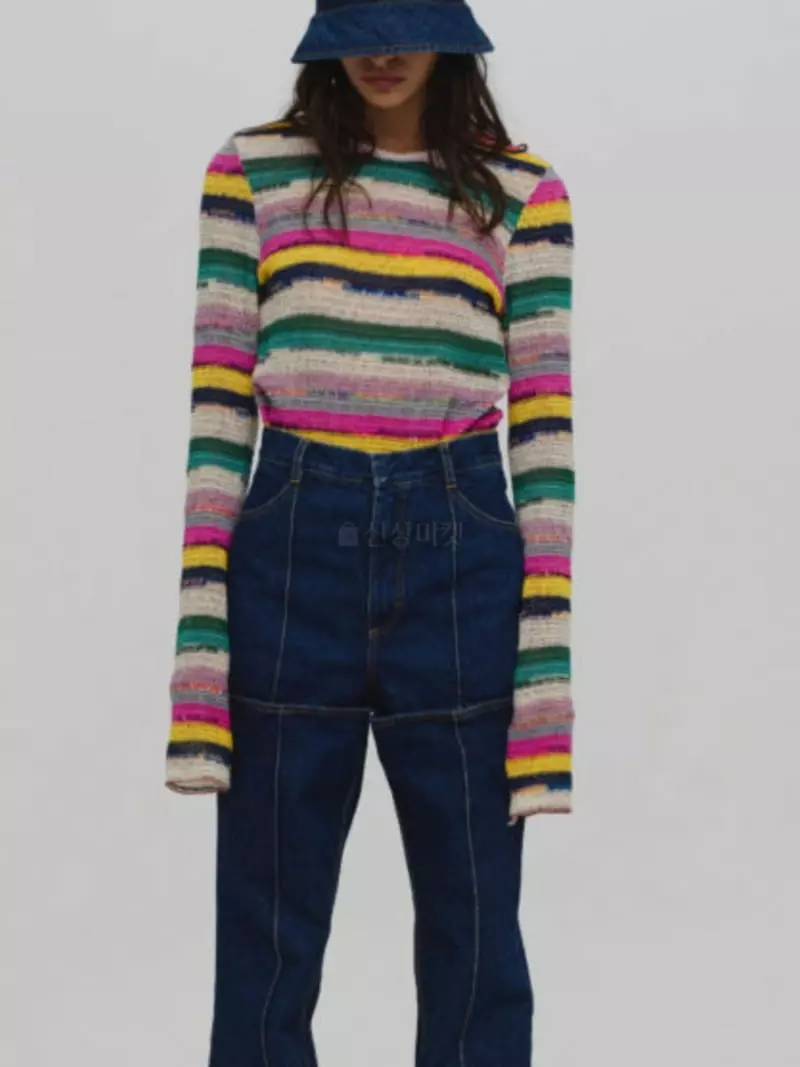 Pic - Korean Women Fashion - #womensfashion - Stripes Knit Long Sleeves Crop Tee