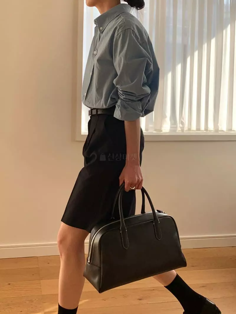 Plat - Korean Women Fashion - #momslook - Tone Boy Shorts - 4