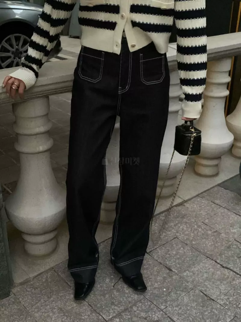 Poster - Korean Women Fashion - #momslook - Stitch Jeans - 2