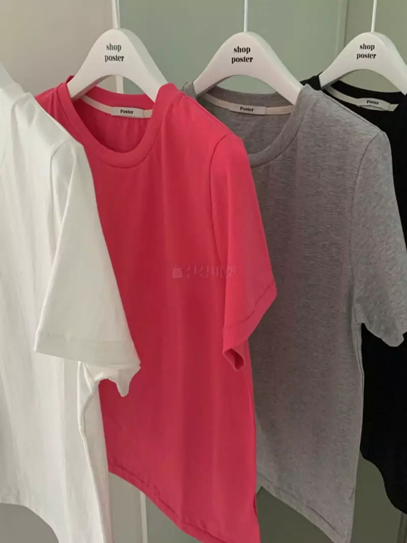 Poster - Korean Women Fashion - #vintageinspired - Basic Tee - 5
