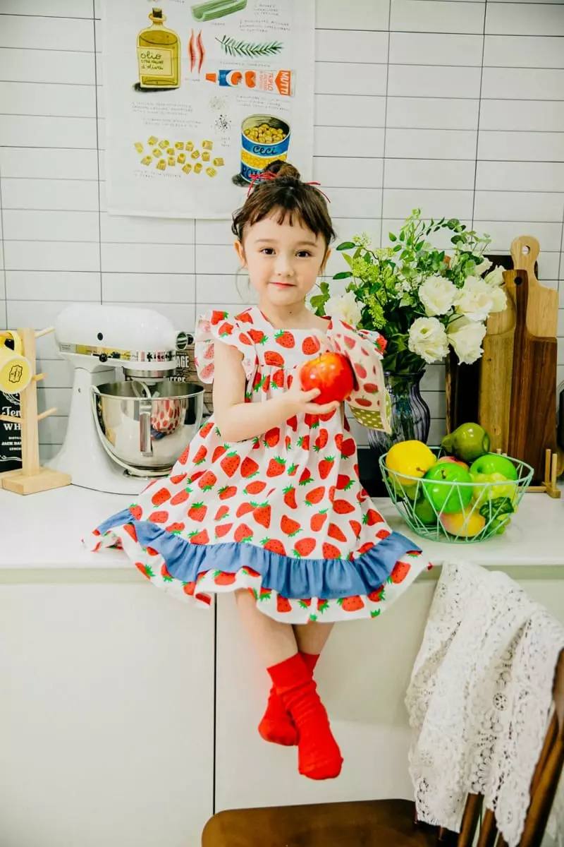 Pudding - Korean Children Fashion - #stylishchildhood - Strawberry One-piece - 2