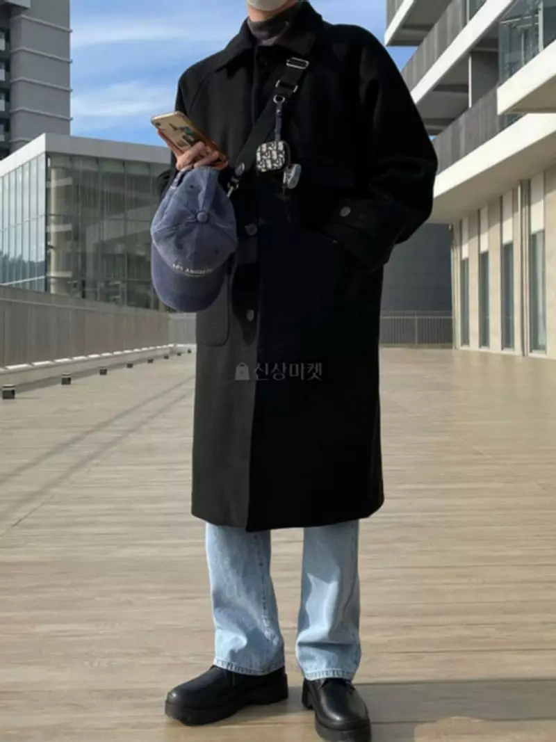 Recover - Korean Women Fashion - #momslook - Pocket Raglan Quilitng Coat - 5