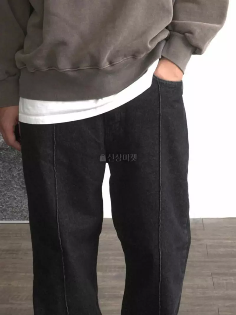 Recover - Korean Women Fashion - #momslook - Pintuck Black Jeans - 4