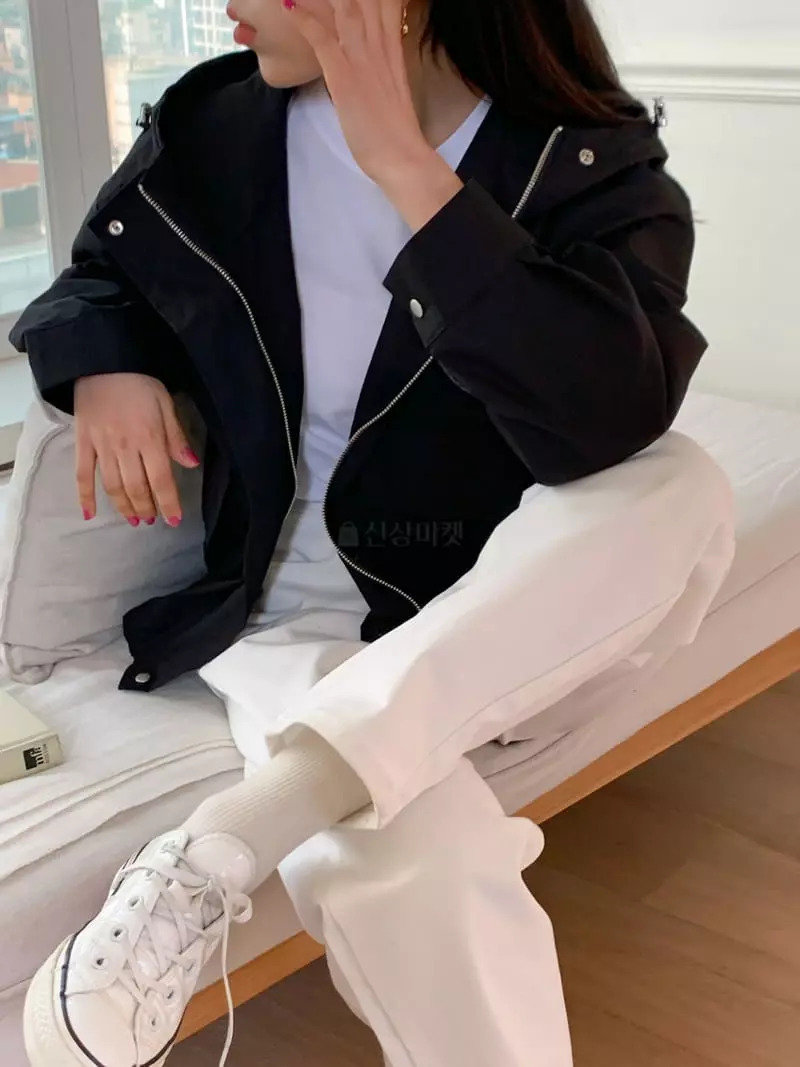 Reve - Korean Women Fashion - #momslook - Shure Jumper - 3