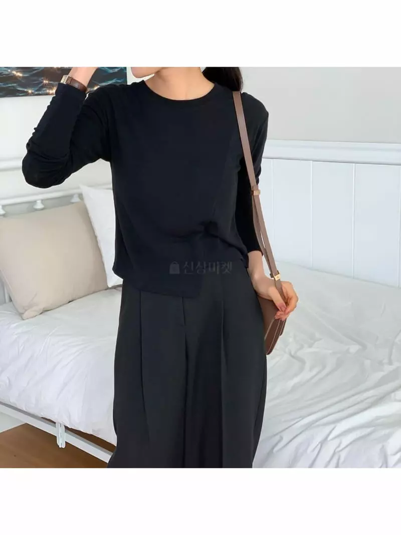Reve - Korean Women Fashion - #pursuepretty - Sasun Tee - 3