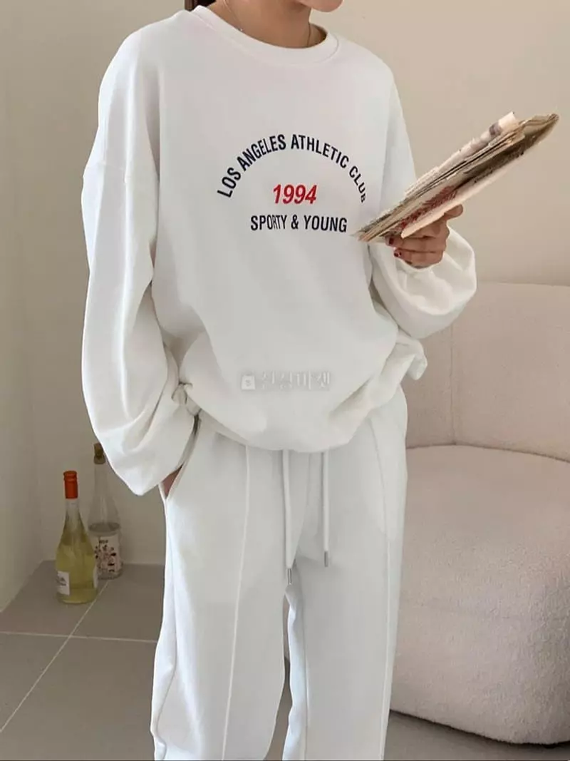 Reve - Korean Women Fashion - #womensfashion - Sporty Swearshirt