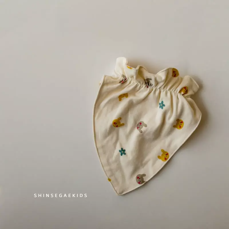Shinseage Kids - Korean Baby Fashion - #babyboutique - Flower Rabbir Scarf Bib - 5