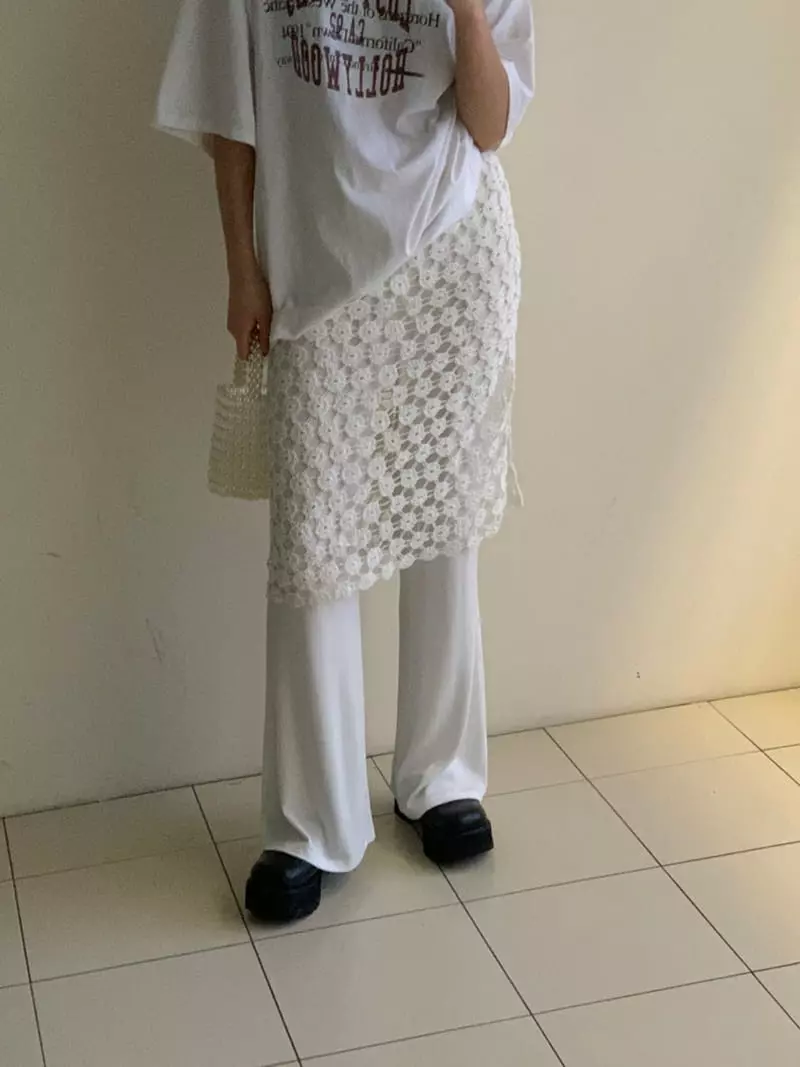 Sof - Korean Women Fashion - #womensfashion - Flower Layered PAnts - 2