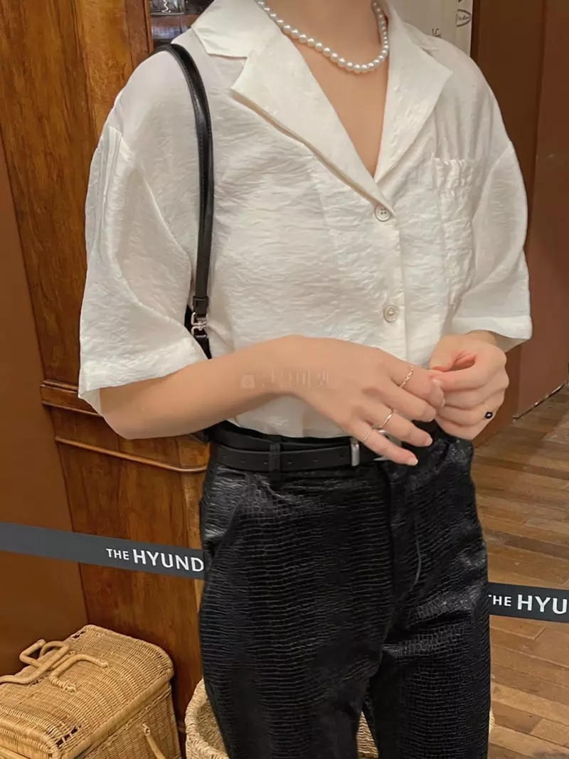Sono De Seoul - Korean Women Fashion - #thelittlethings - Crinkle Short Sleeves Tee - 12