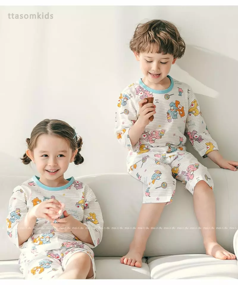 Ttasom - Korean Children Fashion - #fashionkids - Heart Bear Jacquard Capri Easywear - 5