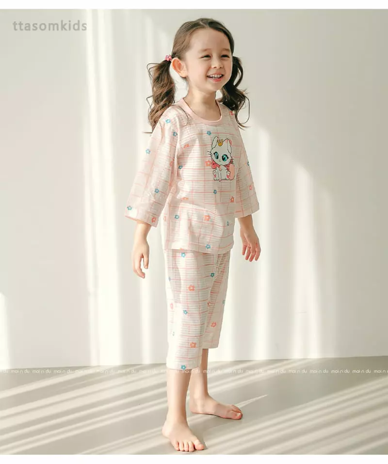 Ttasom - Korean Children Fashion - #kidzfashiontrend - Baby Cat Jacquard Capri Easywear - 5