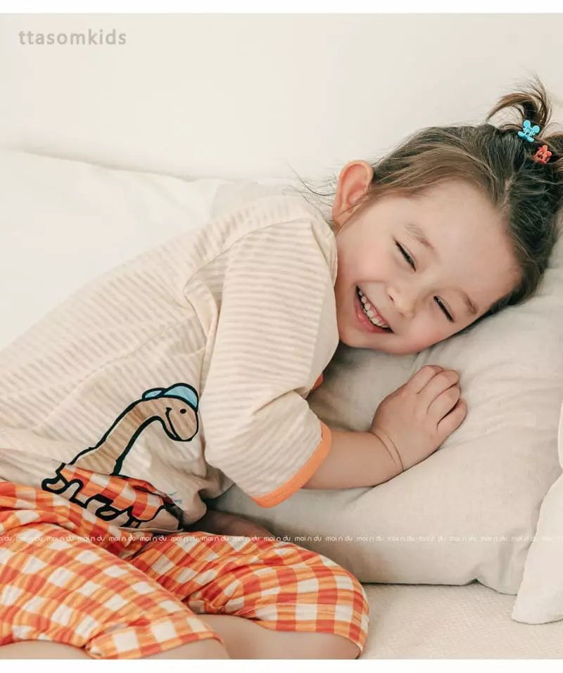 Ttasom - Korean Children Fashion - #prettylittlegirls - Orange Check Dino Jacquard Capri Easywear - 5