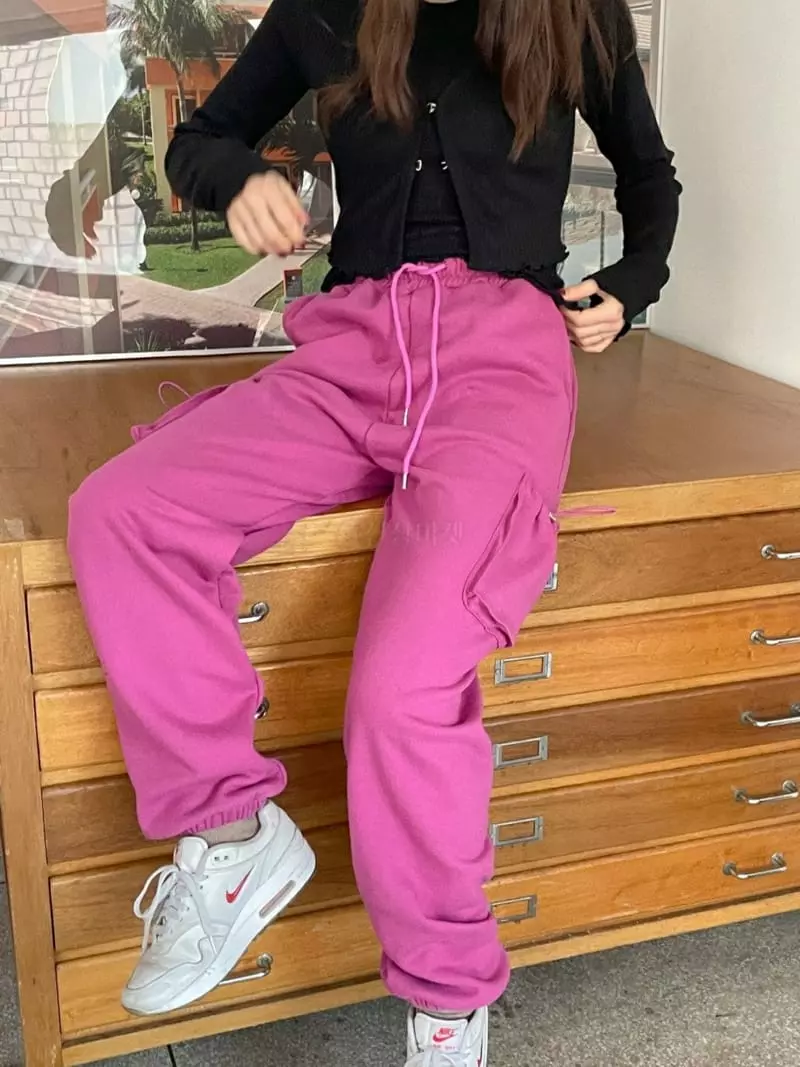 Urbanemood - Korean Women Fashion - #momslook - Salt Gunbbang Pants - 2