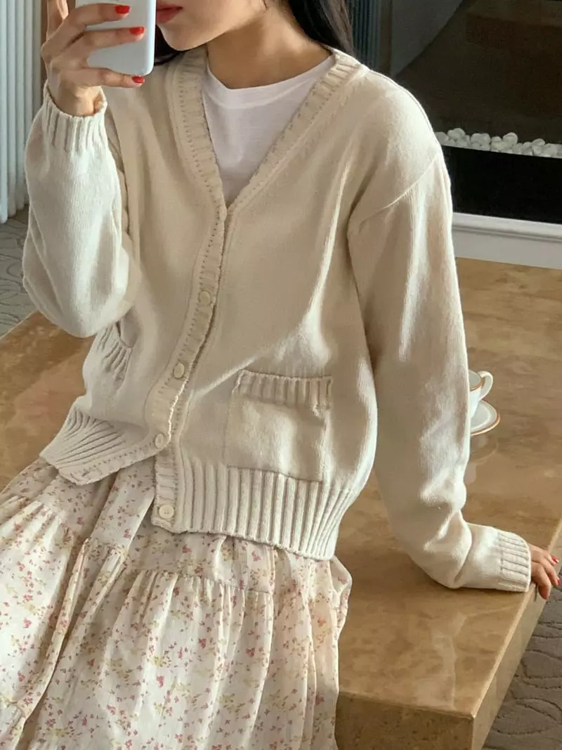 Very - Korean Women Fashion - #momslook - A V Neck Cardigan - 3