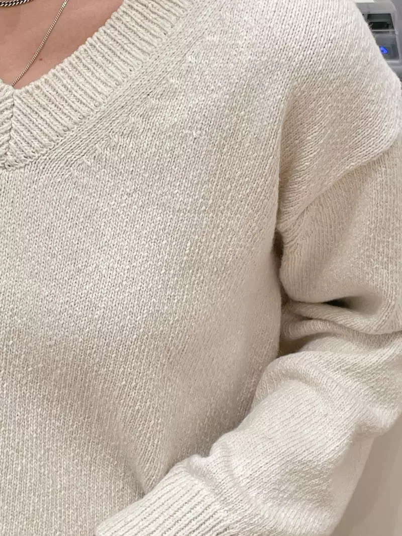 Very - Korean Women Fashion - #momslook - Fran V Neck Knit