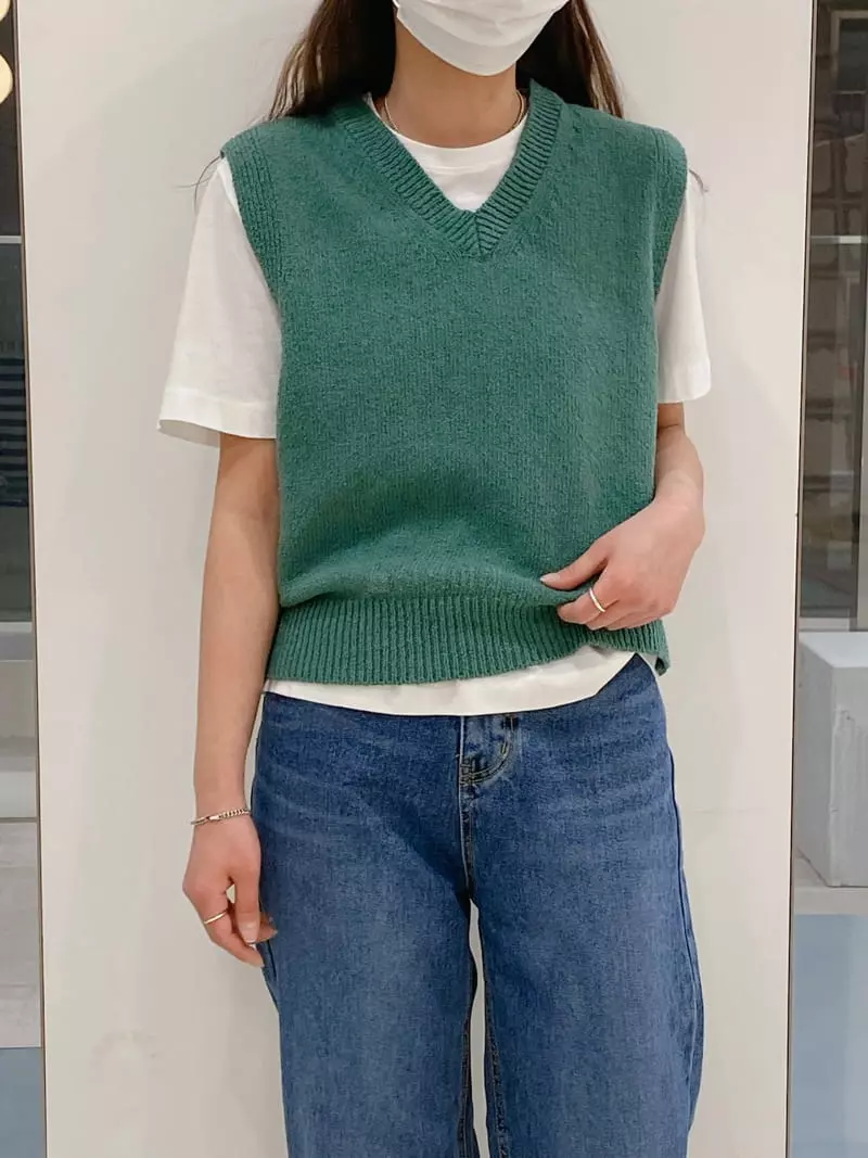 Very - Korean Women Fashion - #momslook - Lumi Vest - 2