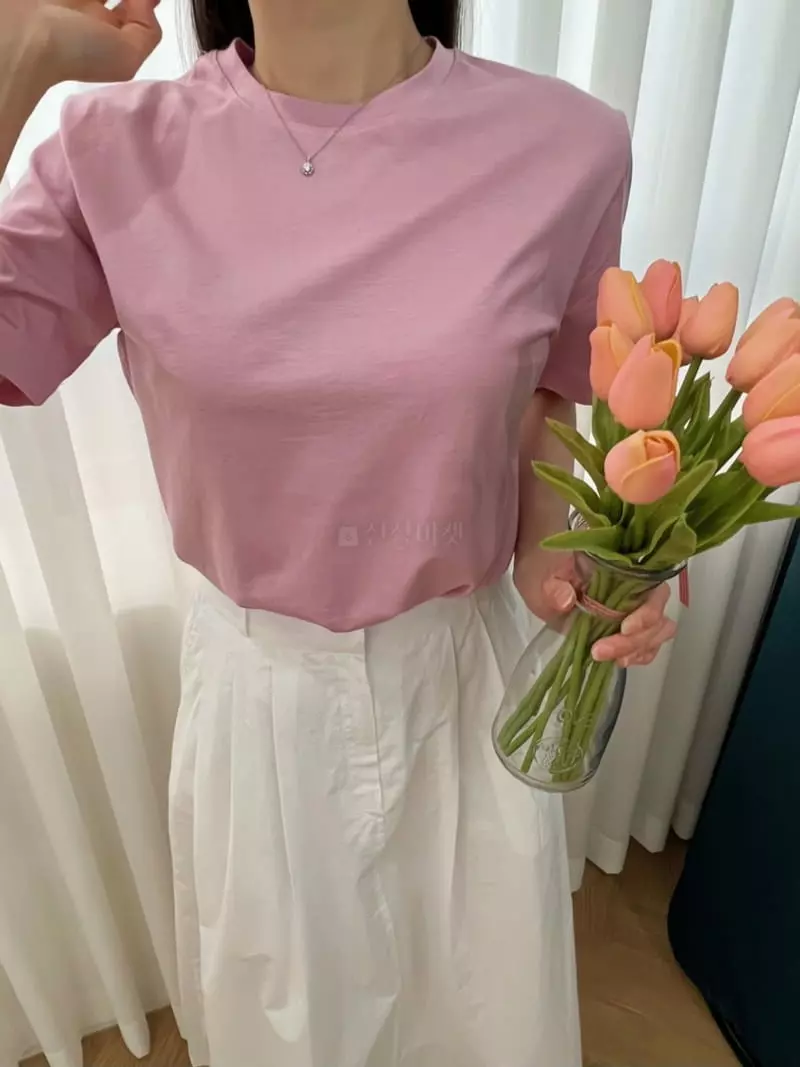 Very - Korean Women Fashion - #restrostyle - Silket Round Short Sleeves Tee - 6