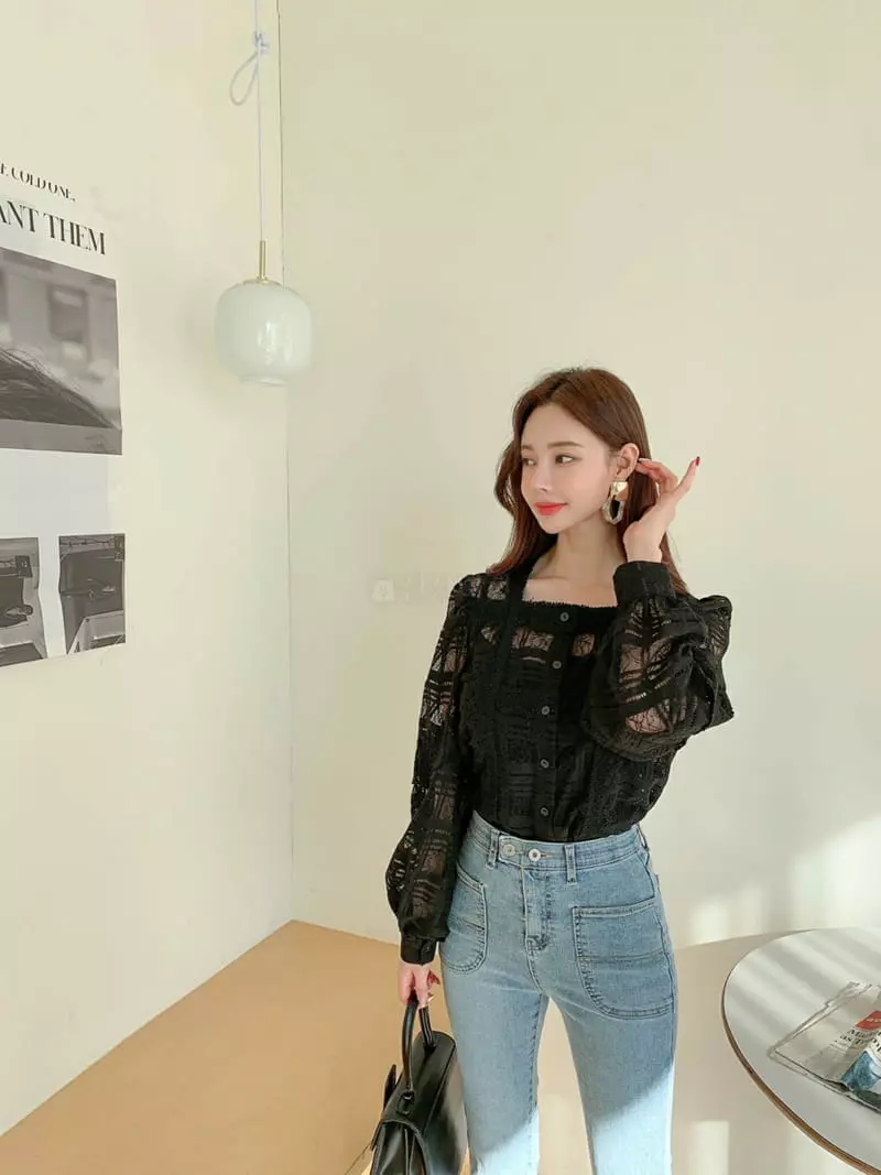 Vincent - Korean Women Fashion - #momslook - Check Lace Blouse - 3