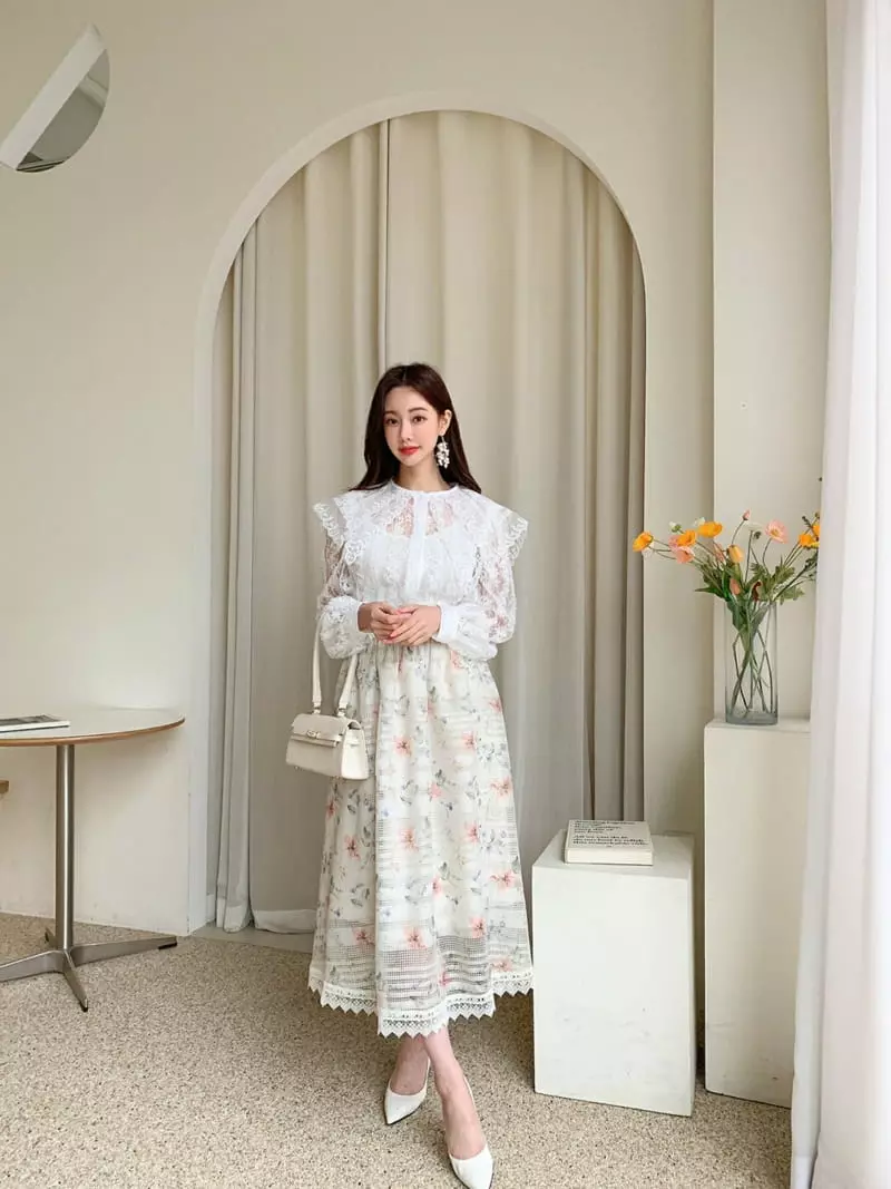 Vincent - Korean Women Fashion - #womensfashion - Alice Blouse