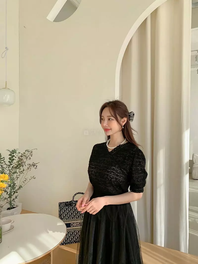 Vincent - Korean Women Fashion - #womensfashion - Lace Tee - 3