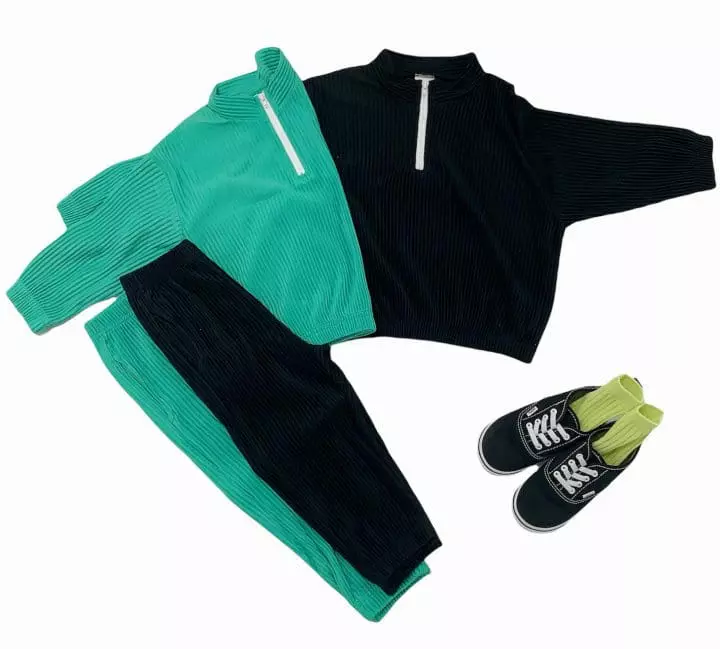 With I - Korean Children Fashion - #kidsstore - Wrinkle Anorak Top Bottom Set - 9