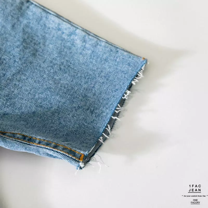 1 Fac - Korean Children Fashion - #magicofchildhood - Ston Cutting Jeans - 5